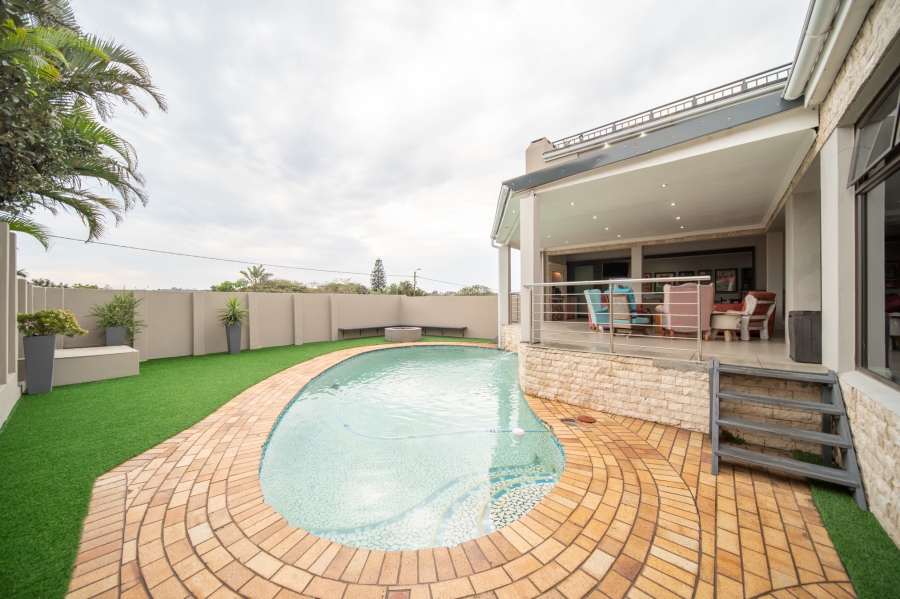 9 Bedroom Property for Sale in Nahoon Eastern Cape